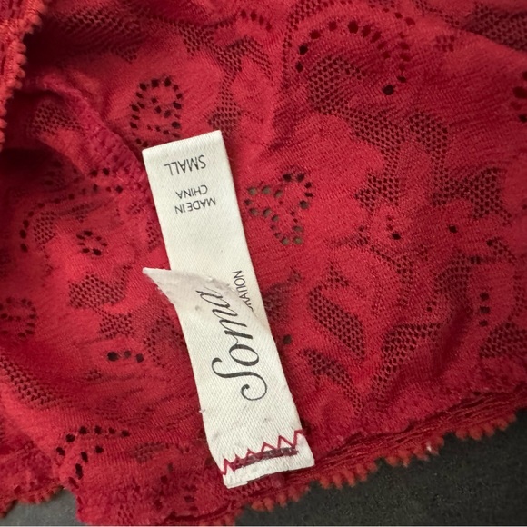Soma Red Intimates Bundle - Picture 8 of 9
